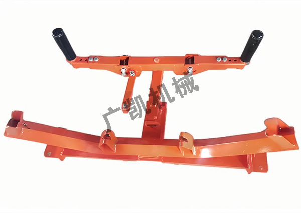 机械四连杆纠偏