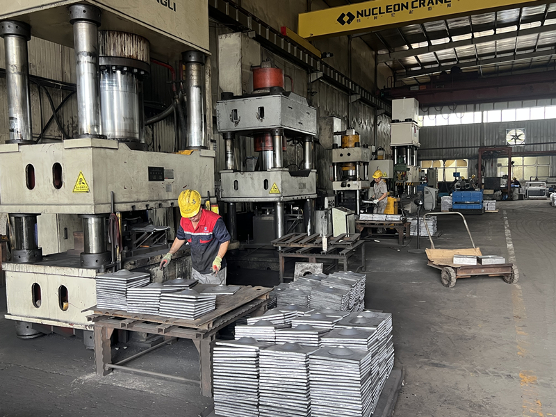 矿用托盘生产车间